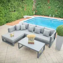 Oasis - Right Facing Sectional Set